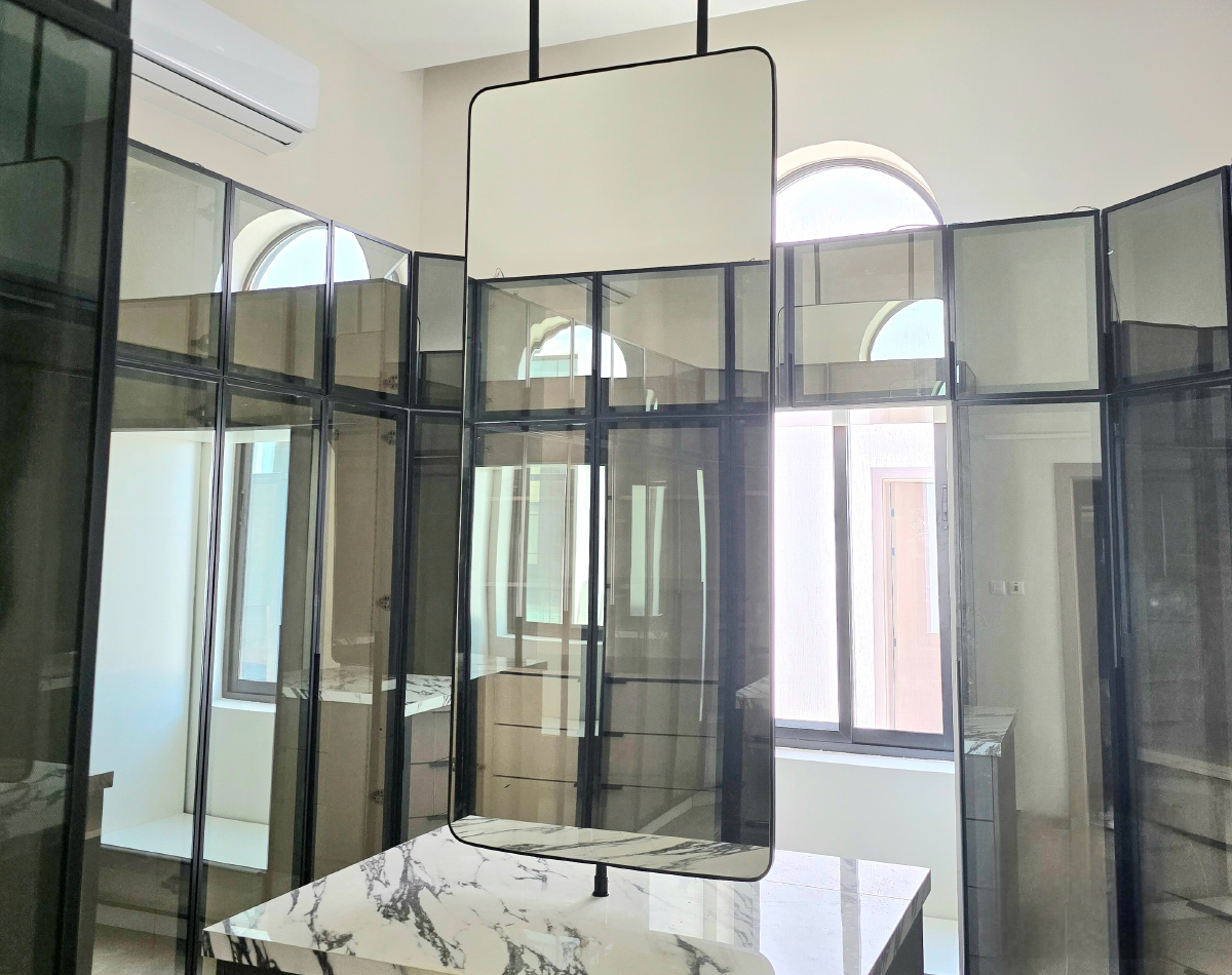 glass partition supplier dubai
