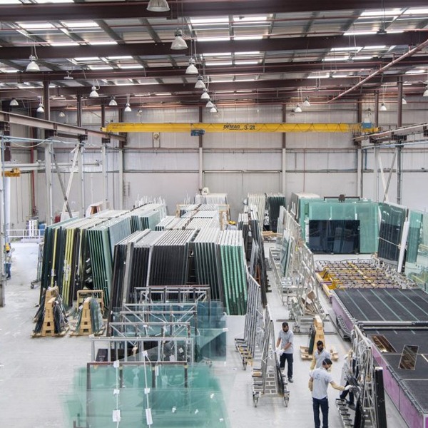 glass industries in uae
